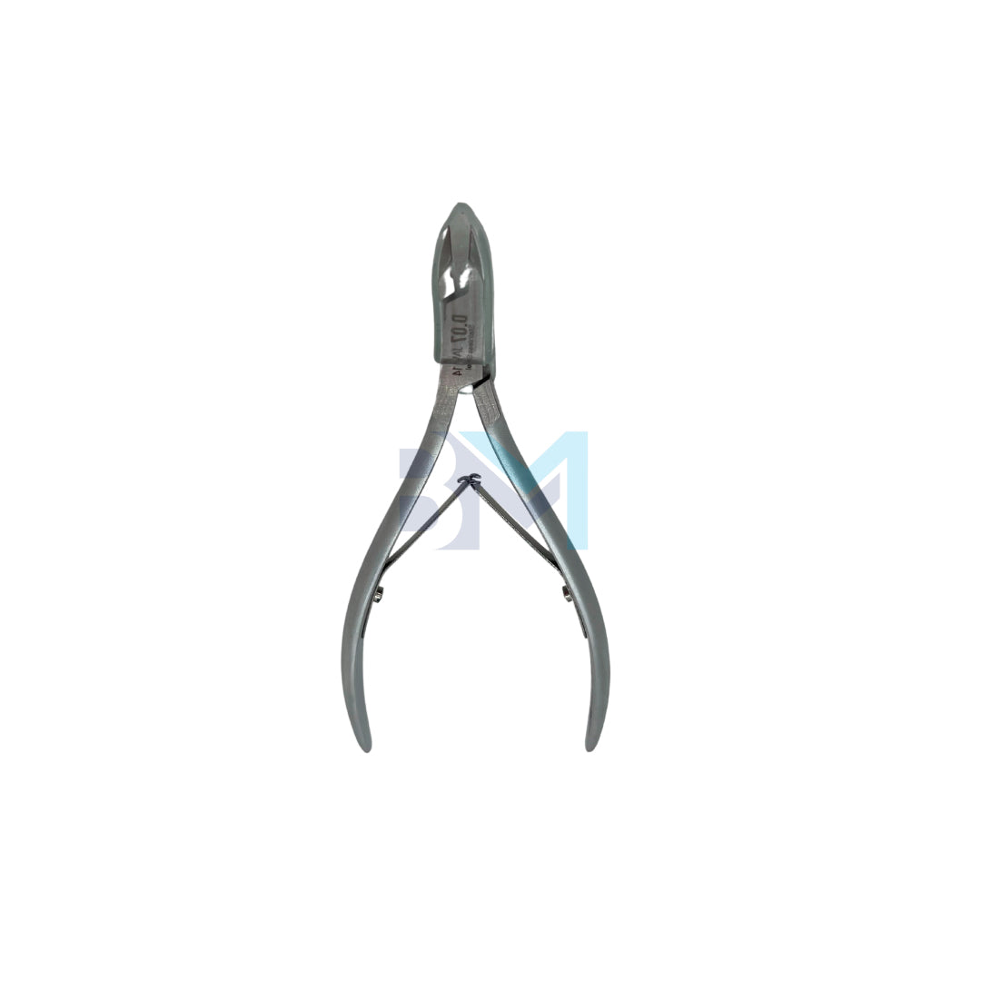 curved nail clipper
