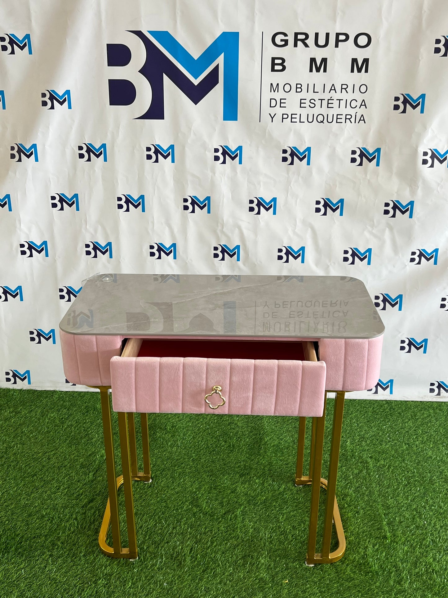 Single Manicure Table in Pink Velvet with Marble-Like Ceramic and Gold Base