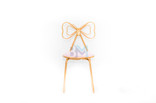 Manicure chair with heart-shaped back